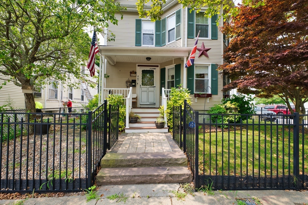 467 Brock Ave