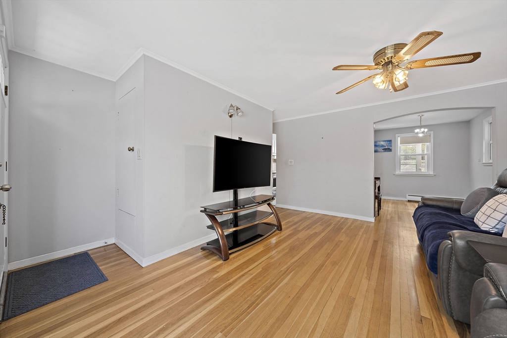 447 E Main St