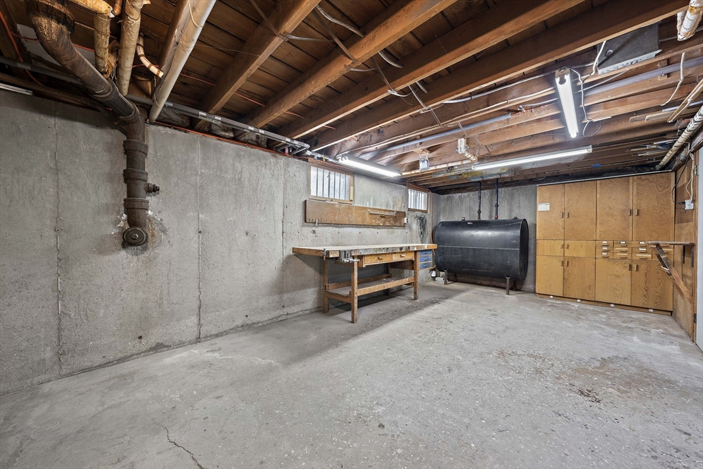 447 E Main St