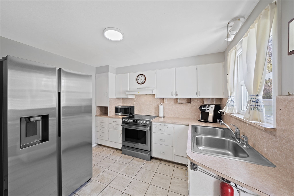 447 E Main St