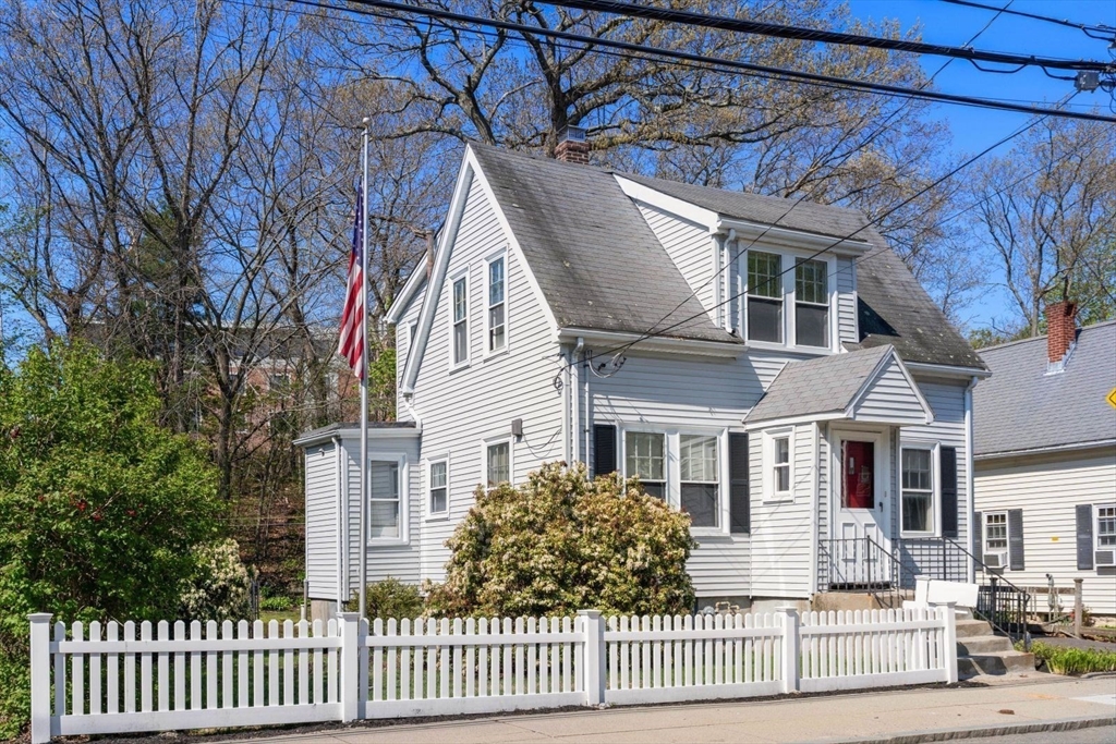 45 Edgemere Rd