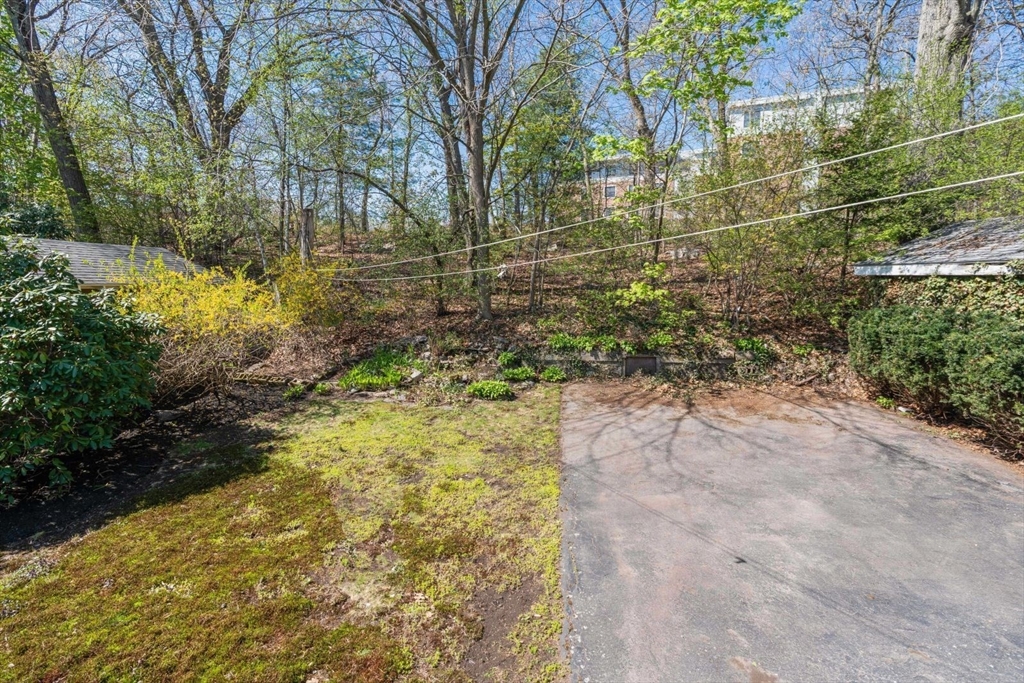 45 Edgemere Rd