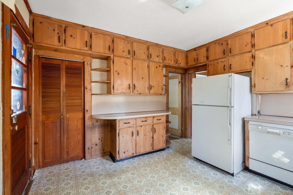 45 Edgemere Rd