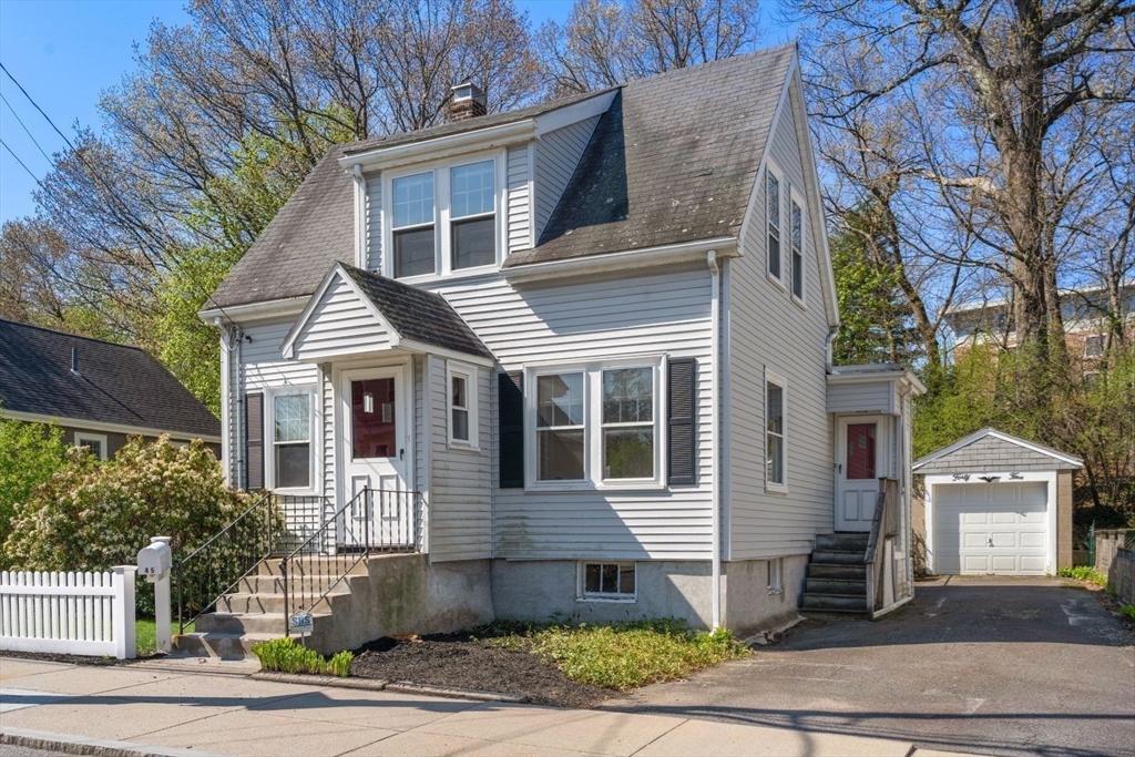 45 Edgemere Rd