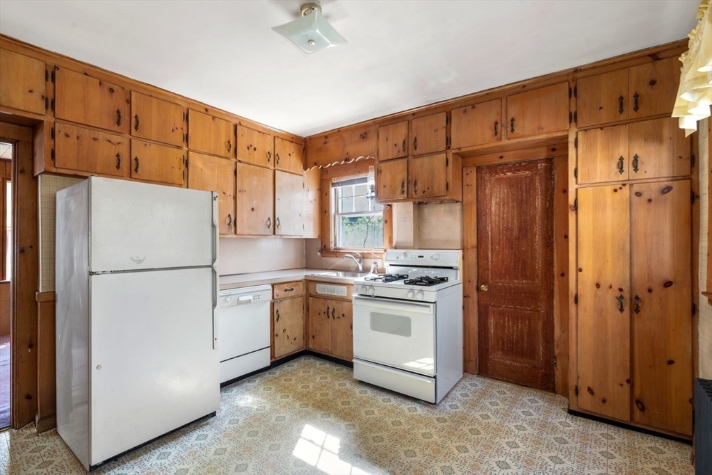 45 Edgemere Rd