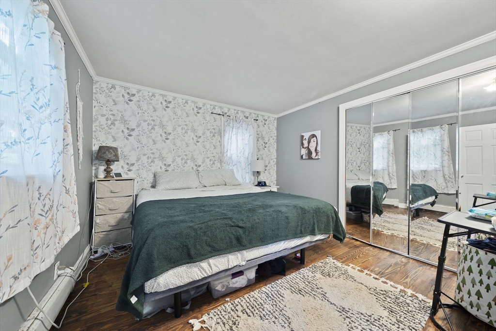 285 Raynor Ave