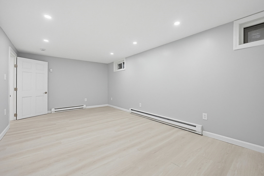 6 Almond Dr