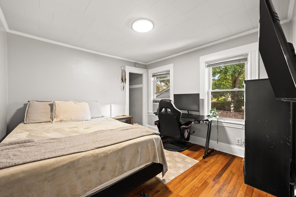 11 Shields Ave