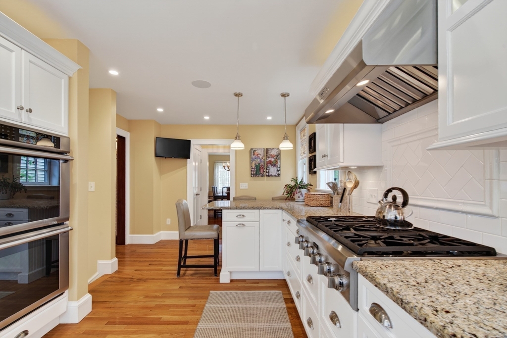 165 Thacher