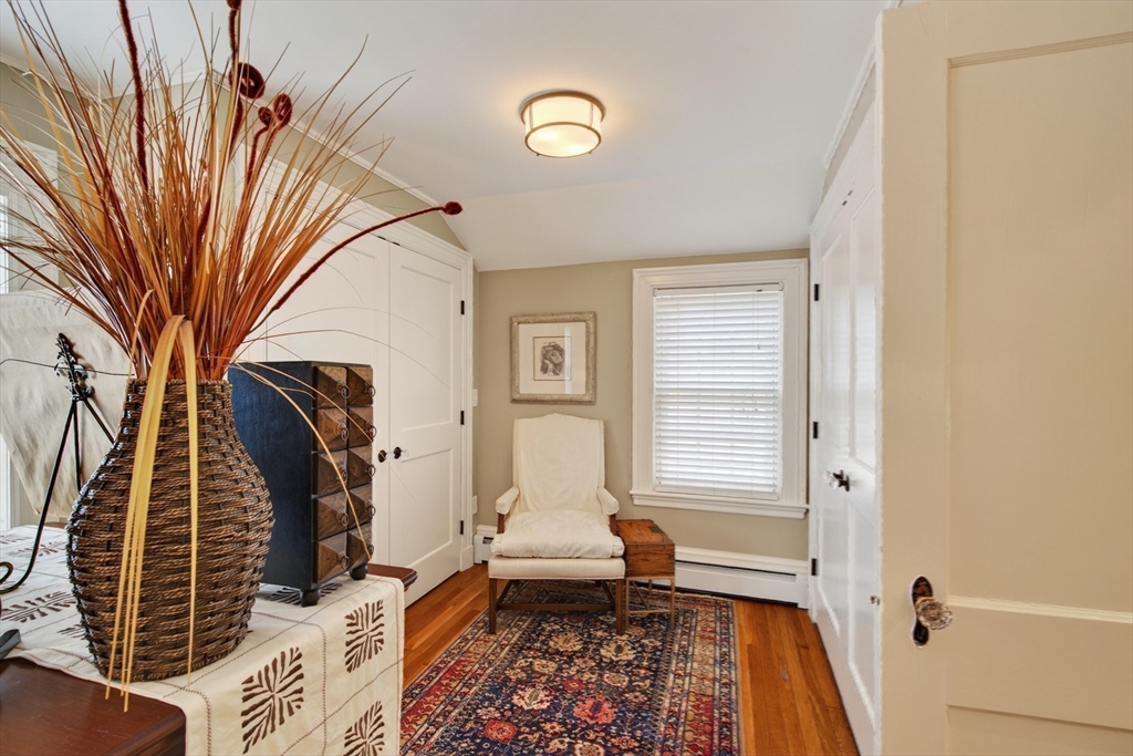 165 Thacher