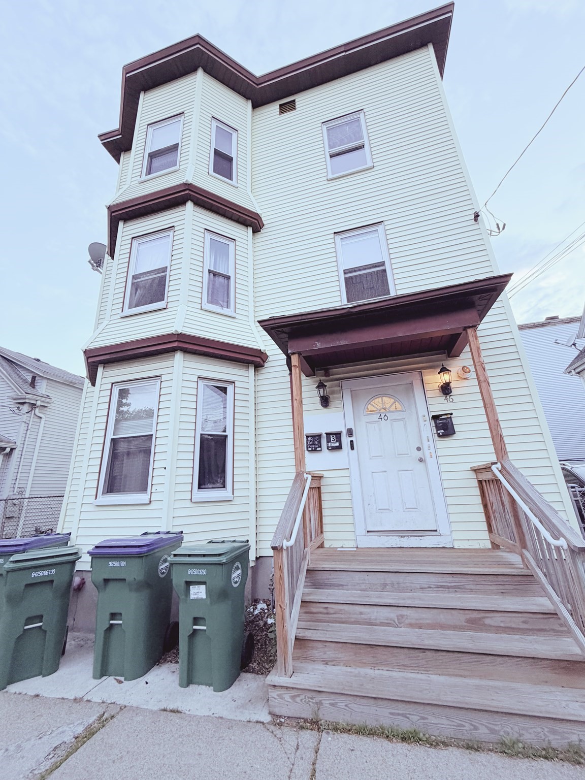 46 Grove St # 3