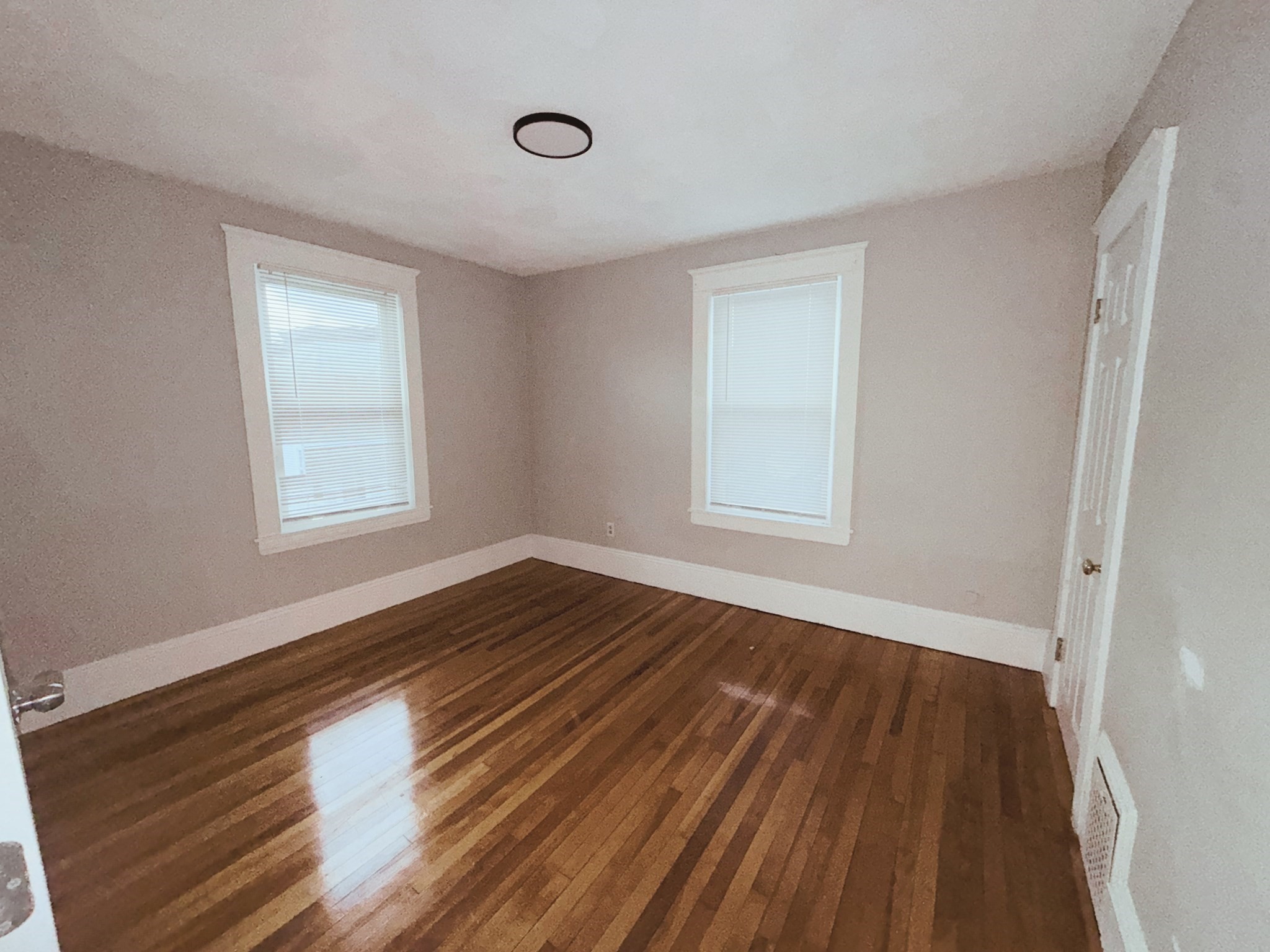 46 Grove St # 3