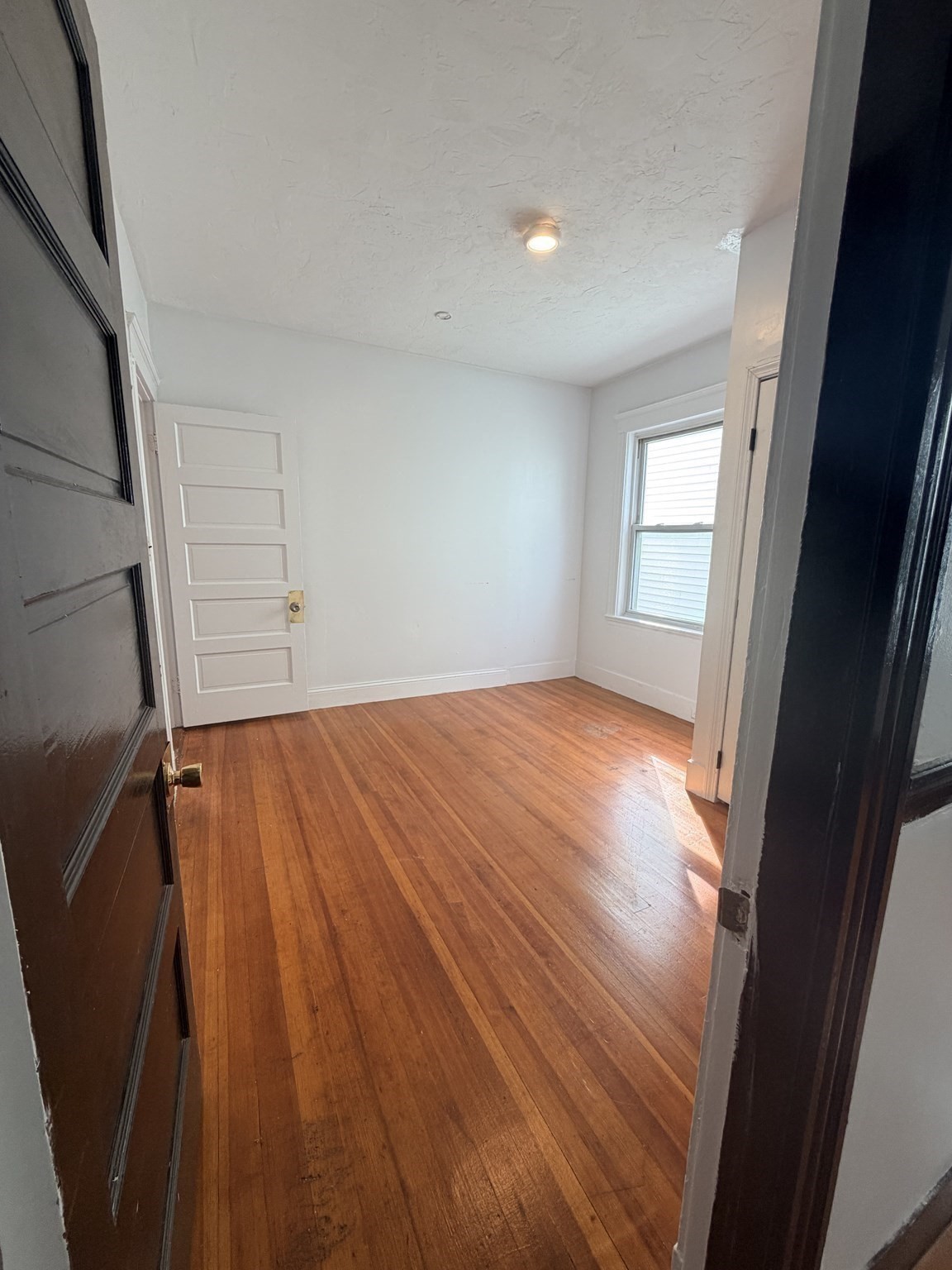 302 Washington St # 2