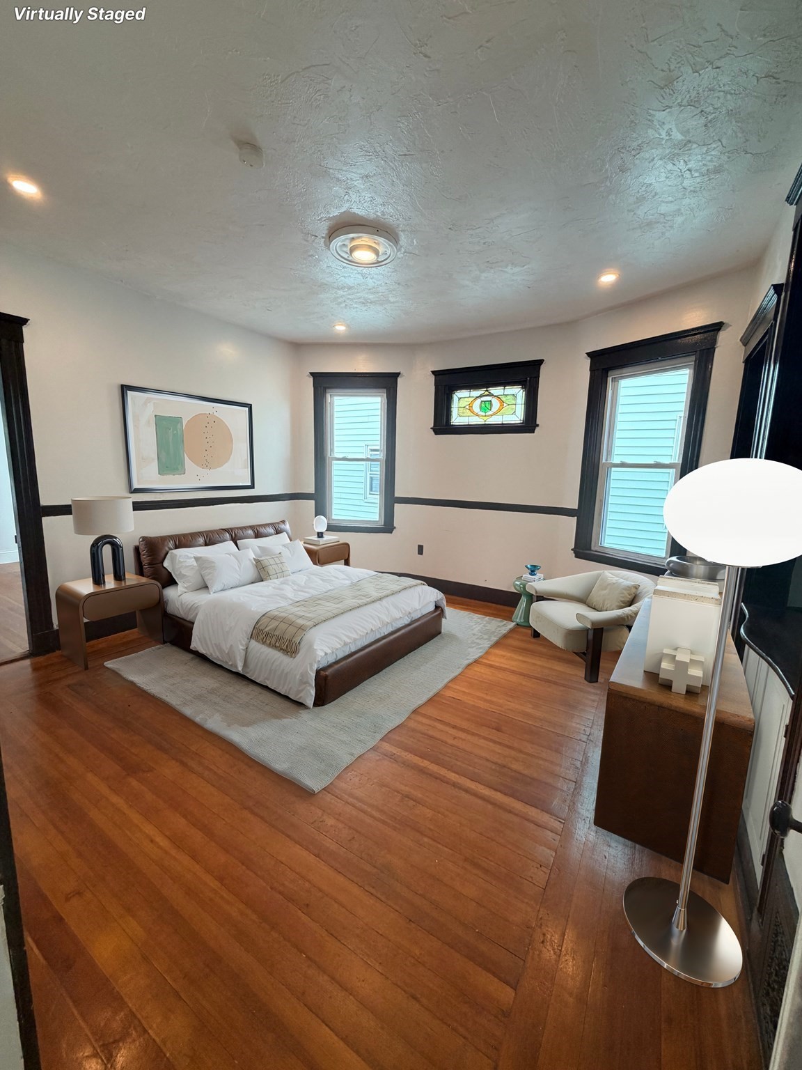 302 Washington St # 2