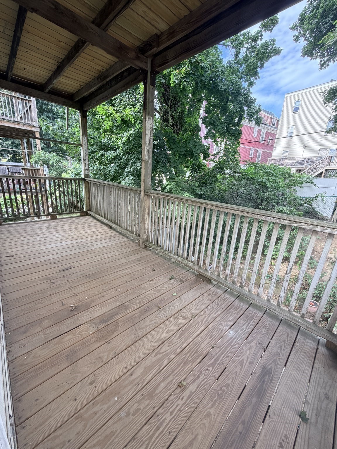 302 Washington St # 2