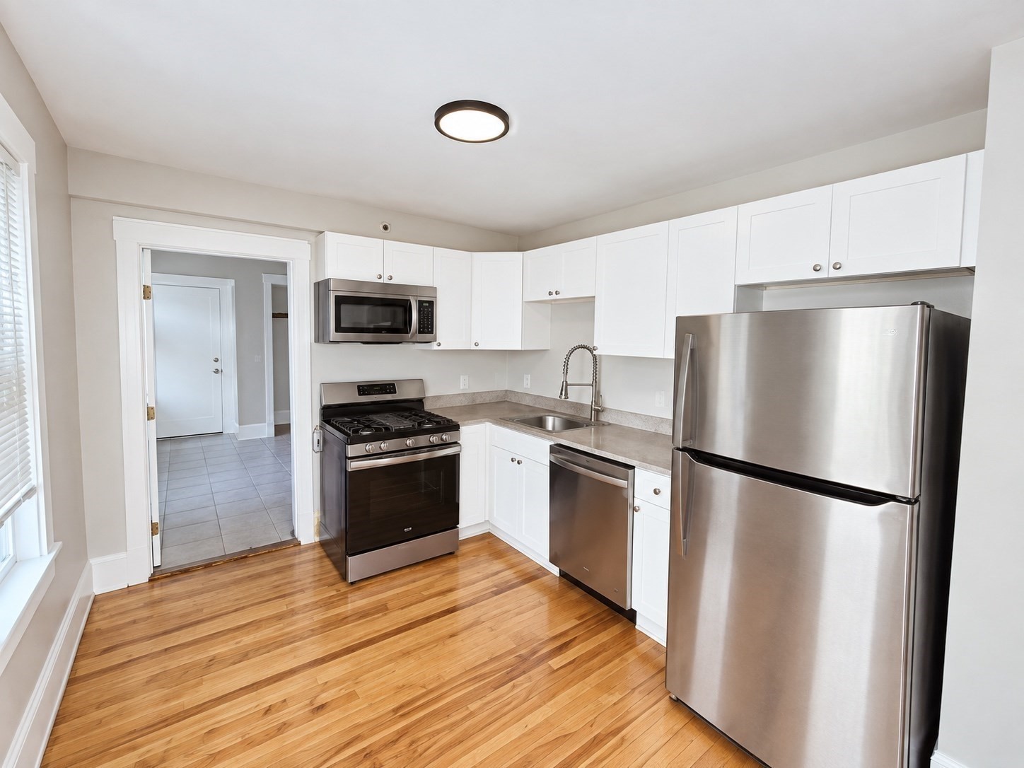 46 Grove St # 3