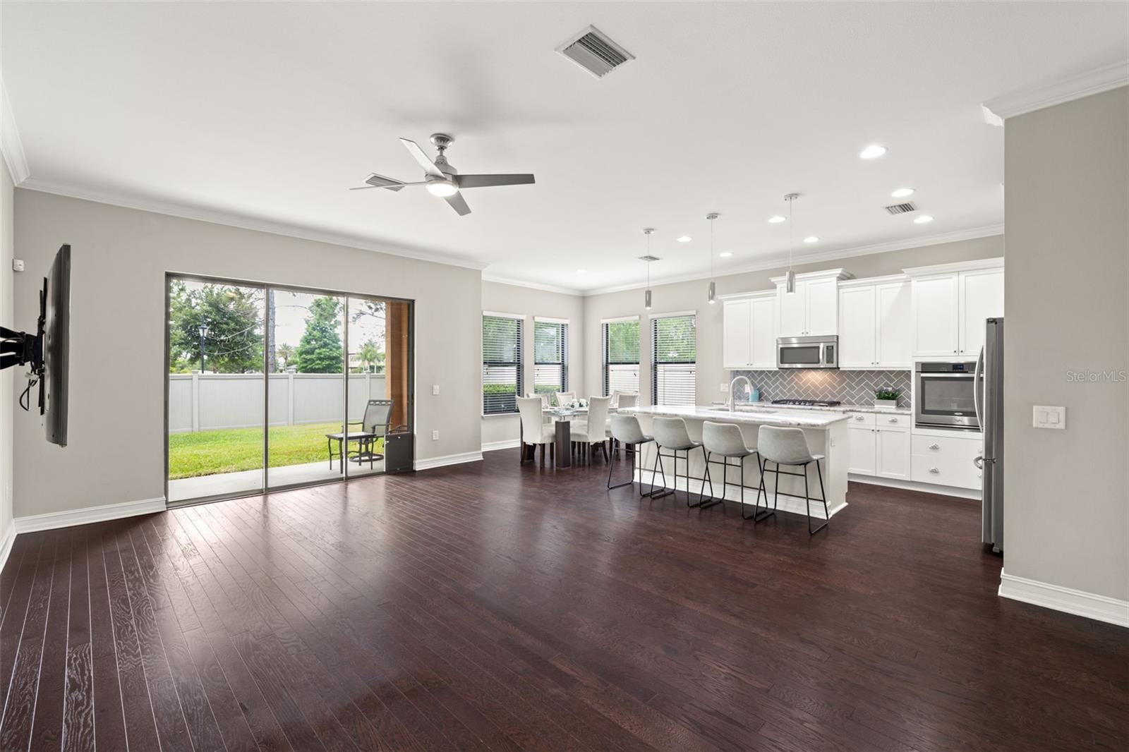 4084 CANINO CT
