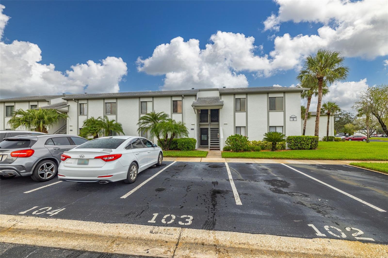 103 W CYPRESS CT #75