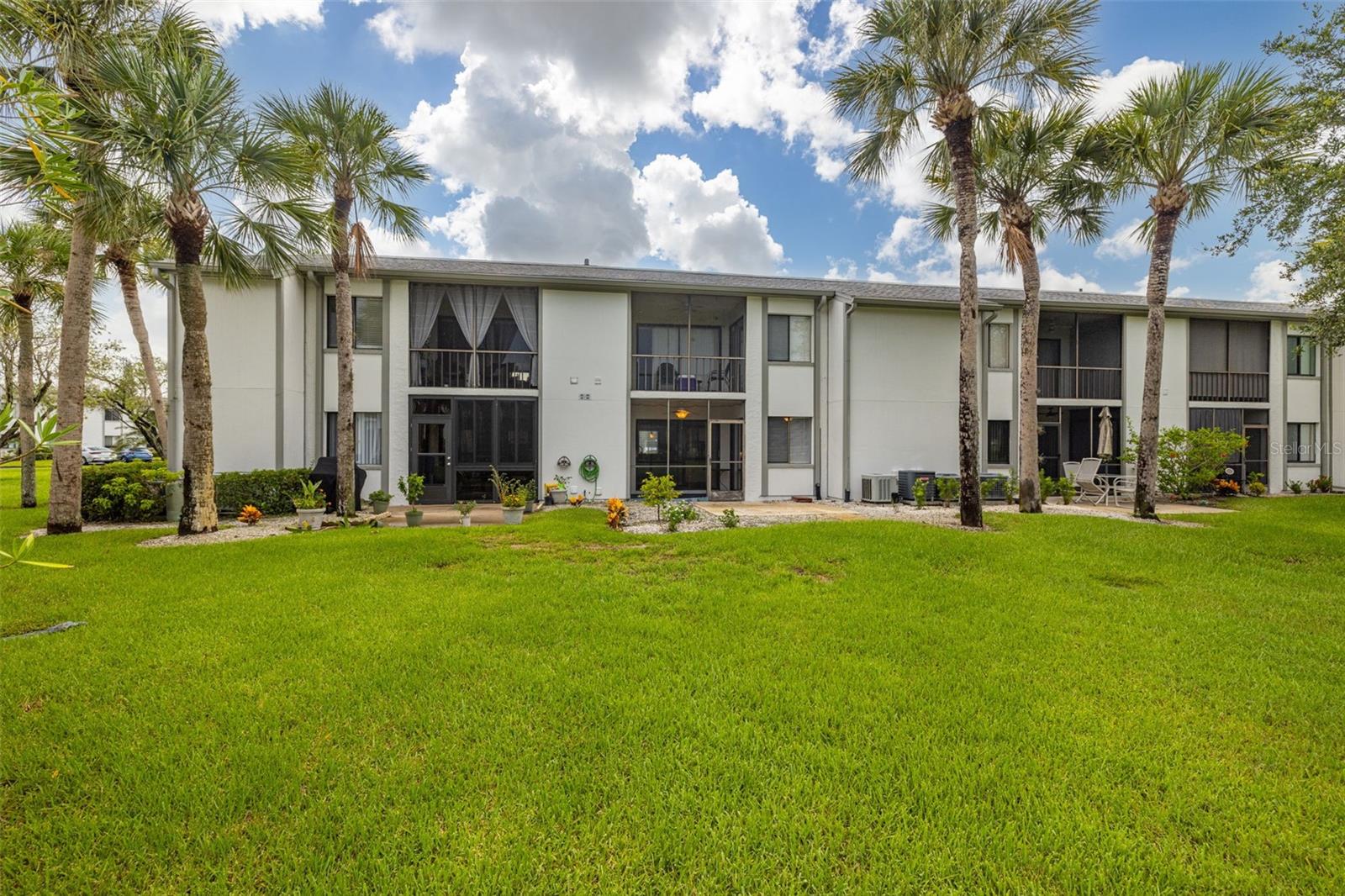 103 W CYPRESS CT #75