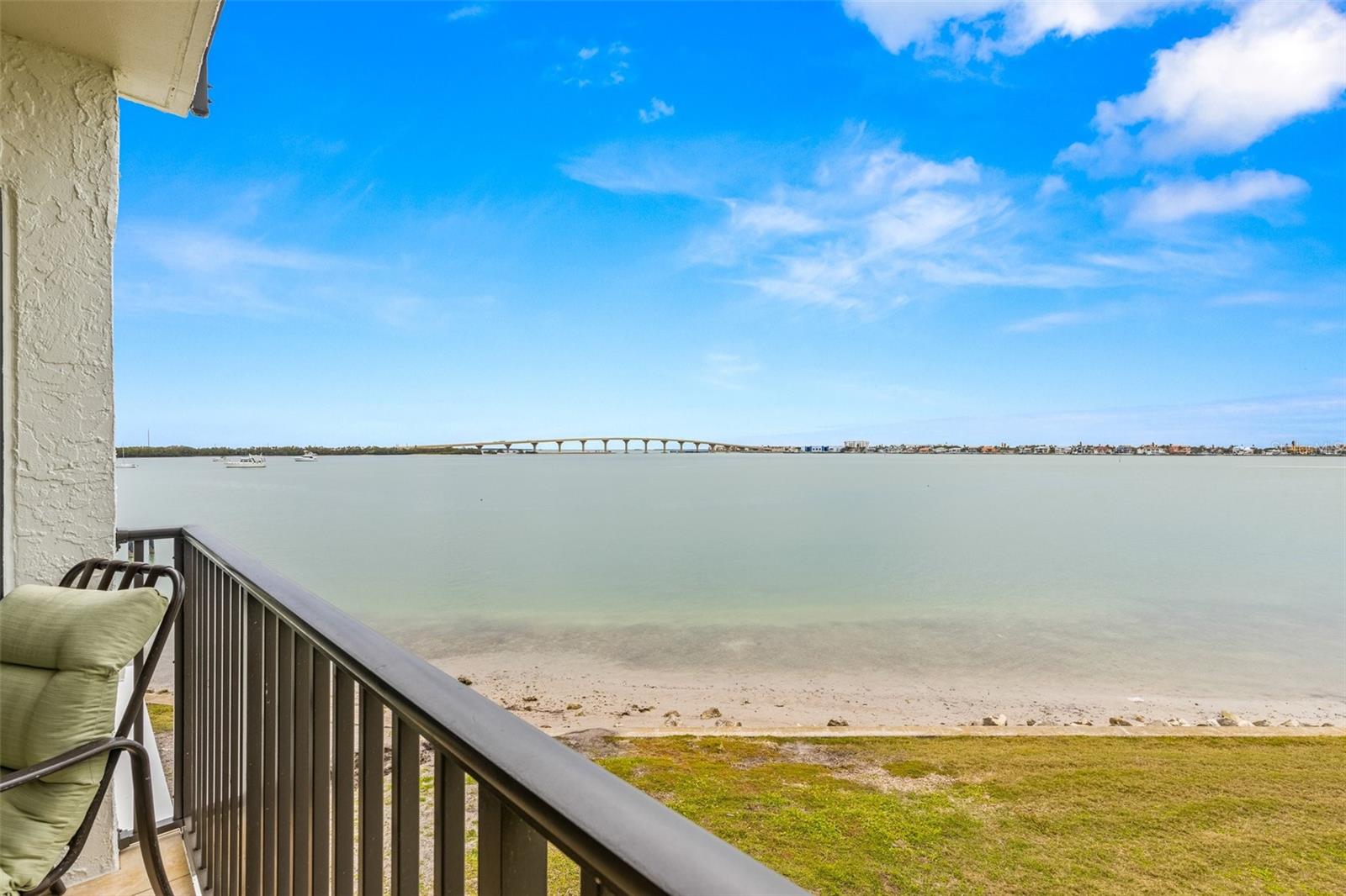 6287 BAHIA DEL MAR CIR ##208