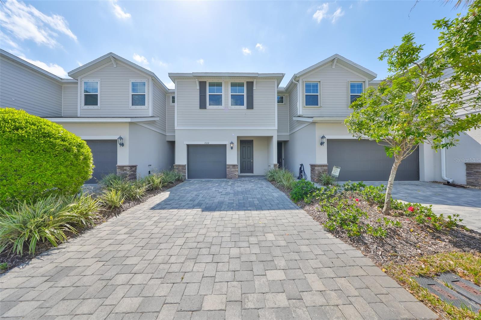 1022 ORCHARD ARBOUR CT