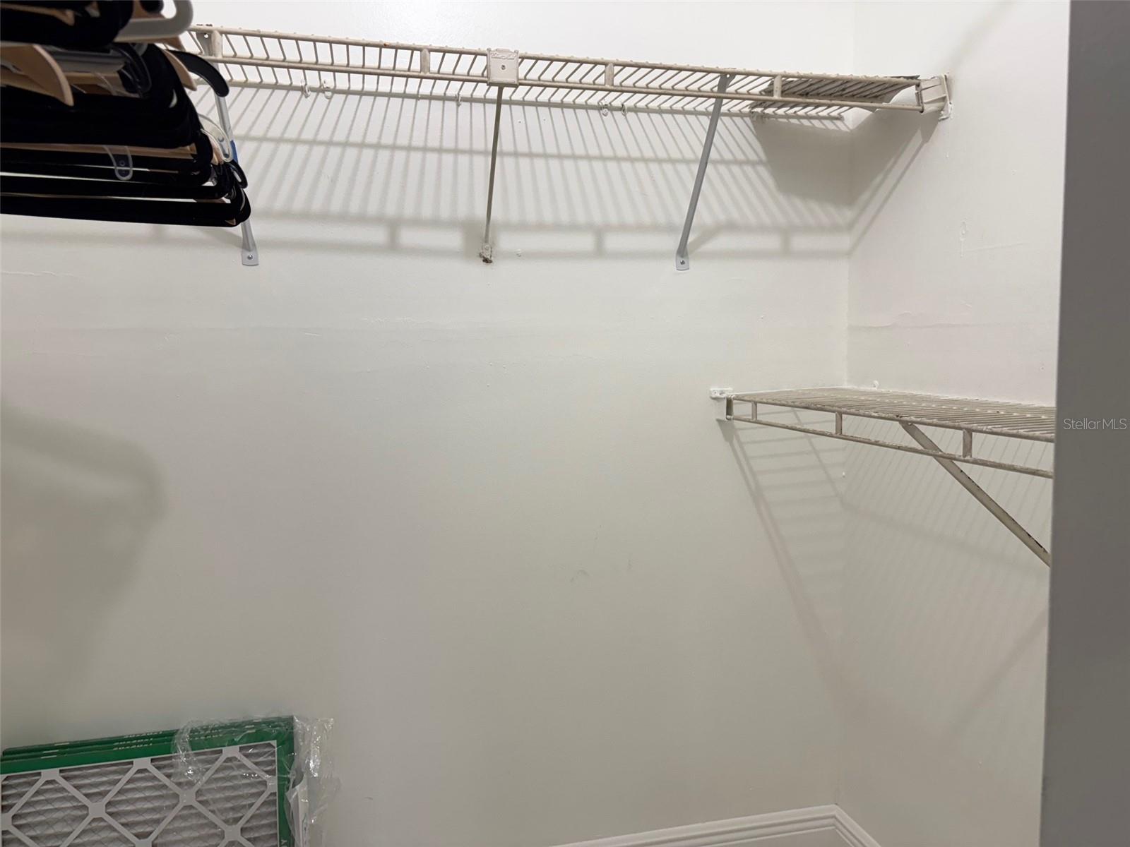 2850 SOMERSET PARK DR #202