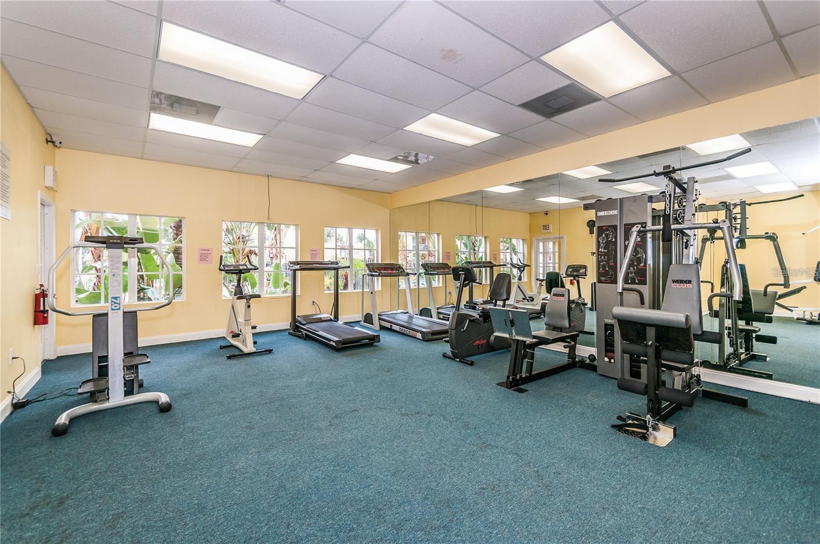 2850 SOMERSET PARK DR #202