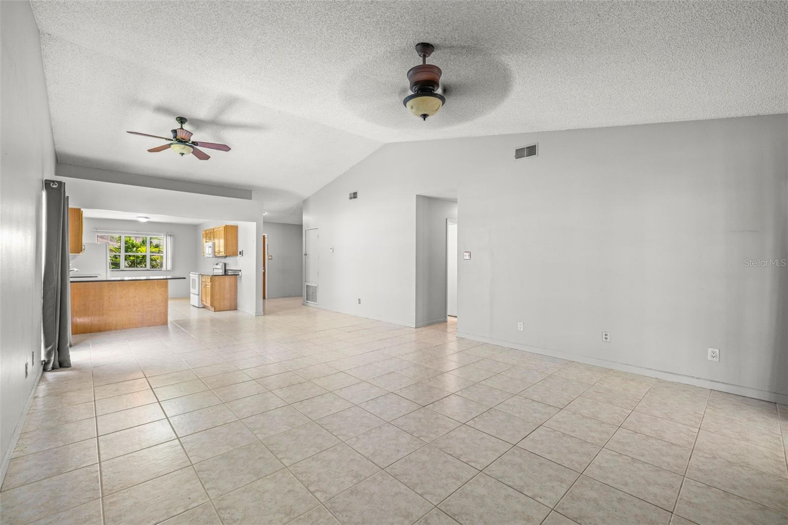 11817 CEDARFIELD DR
