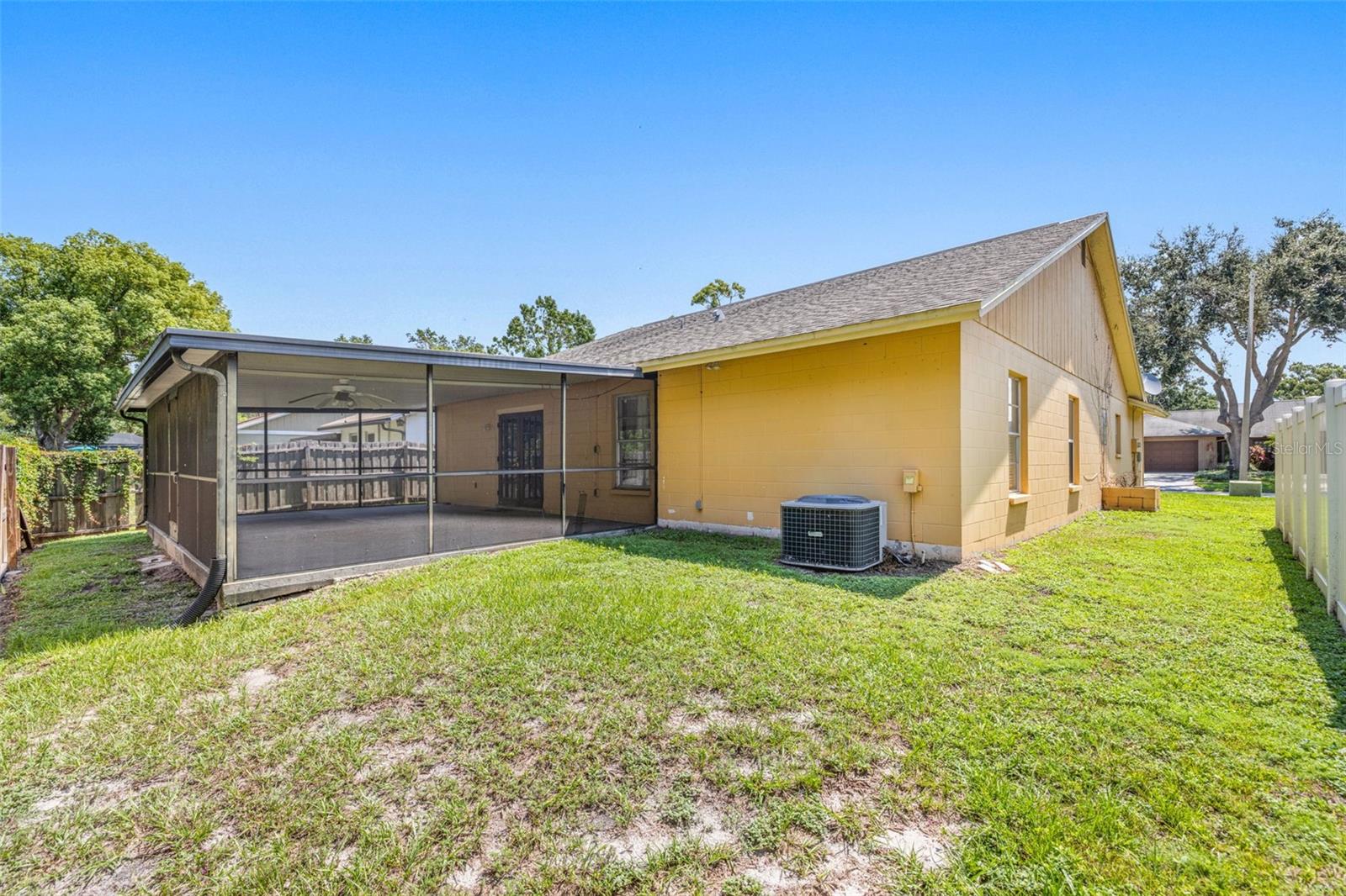 11817 CEDARFIELD DR