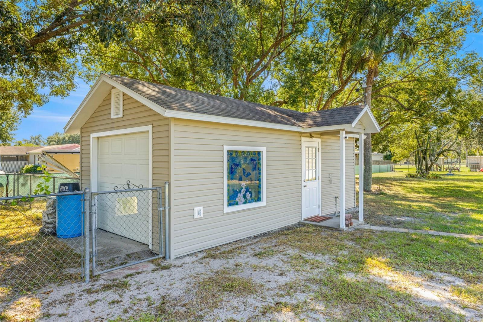 714 BURNING ARROW PL