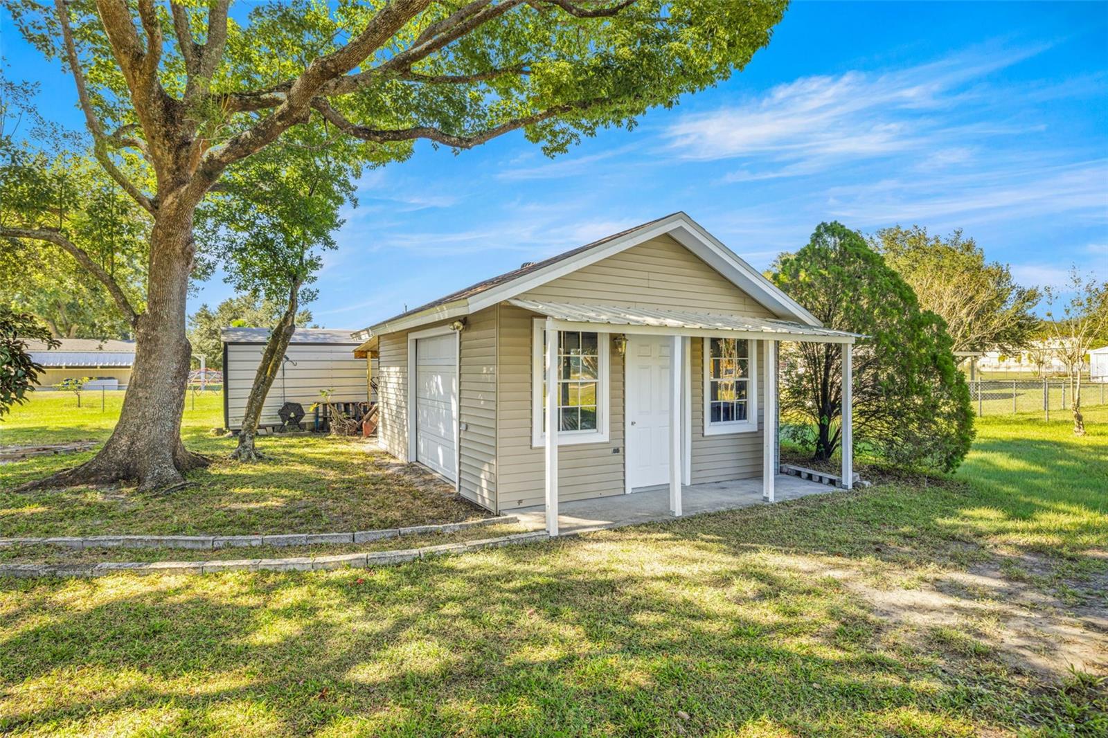 714 BURNING ARROW PL