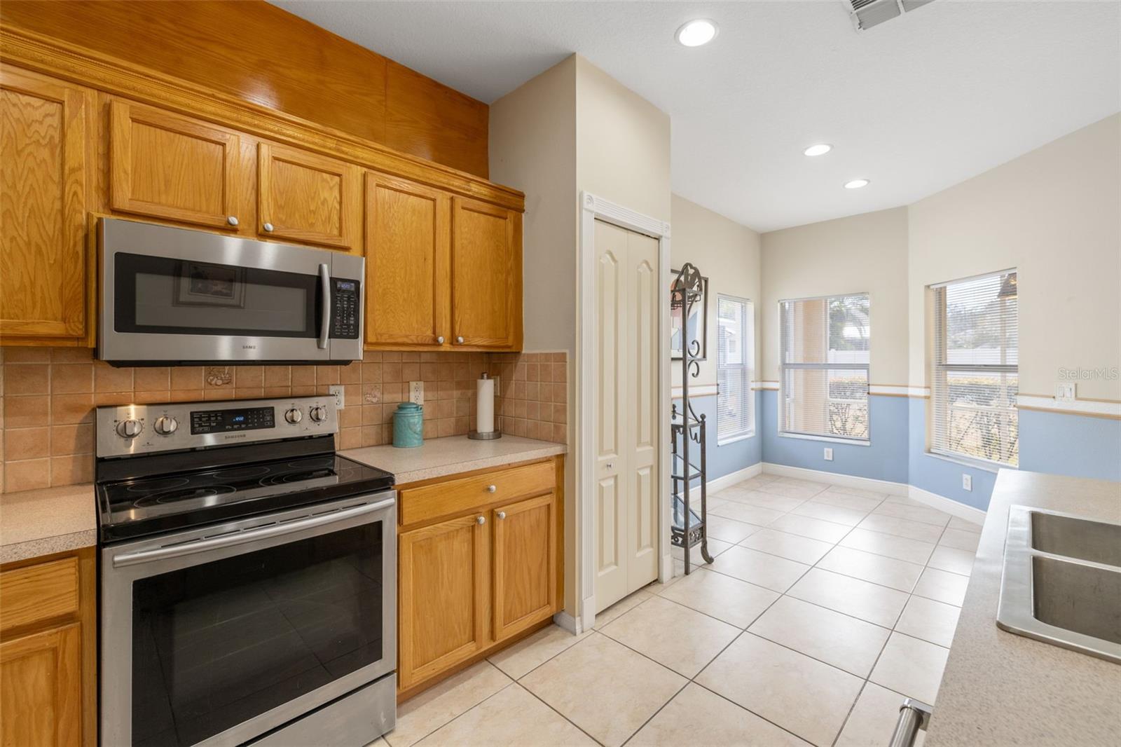 23730 CORAL RIDGE LN