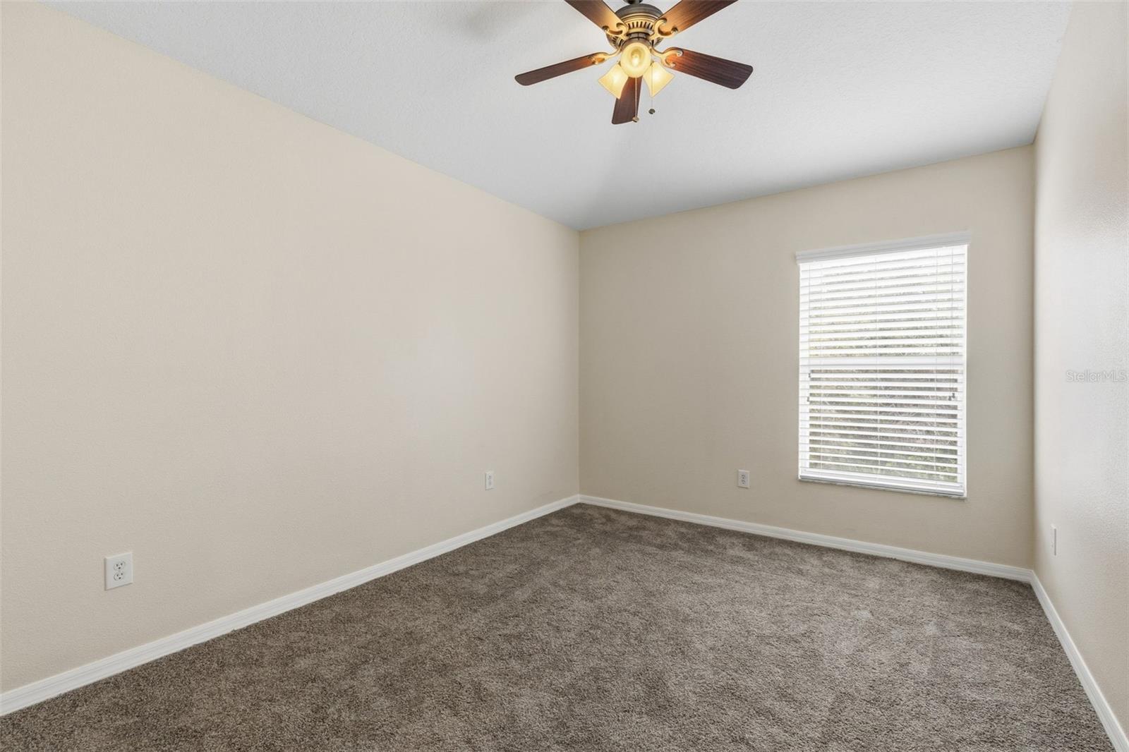 11144 OYSTER BAY CIR