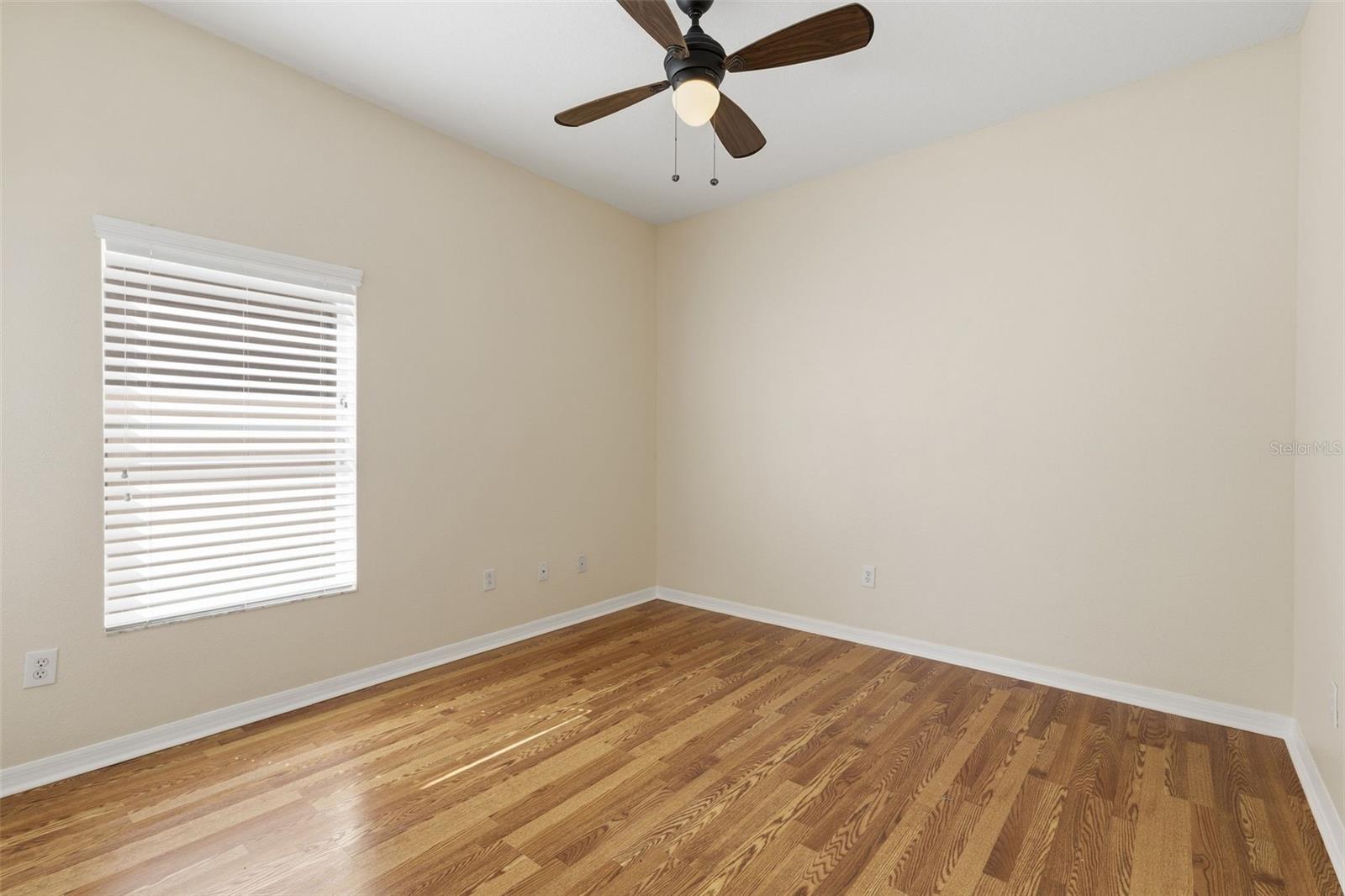 11144 OYSTER BAY CIR