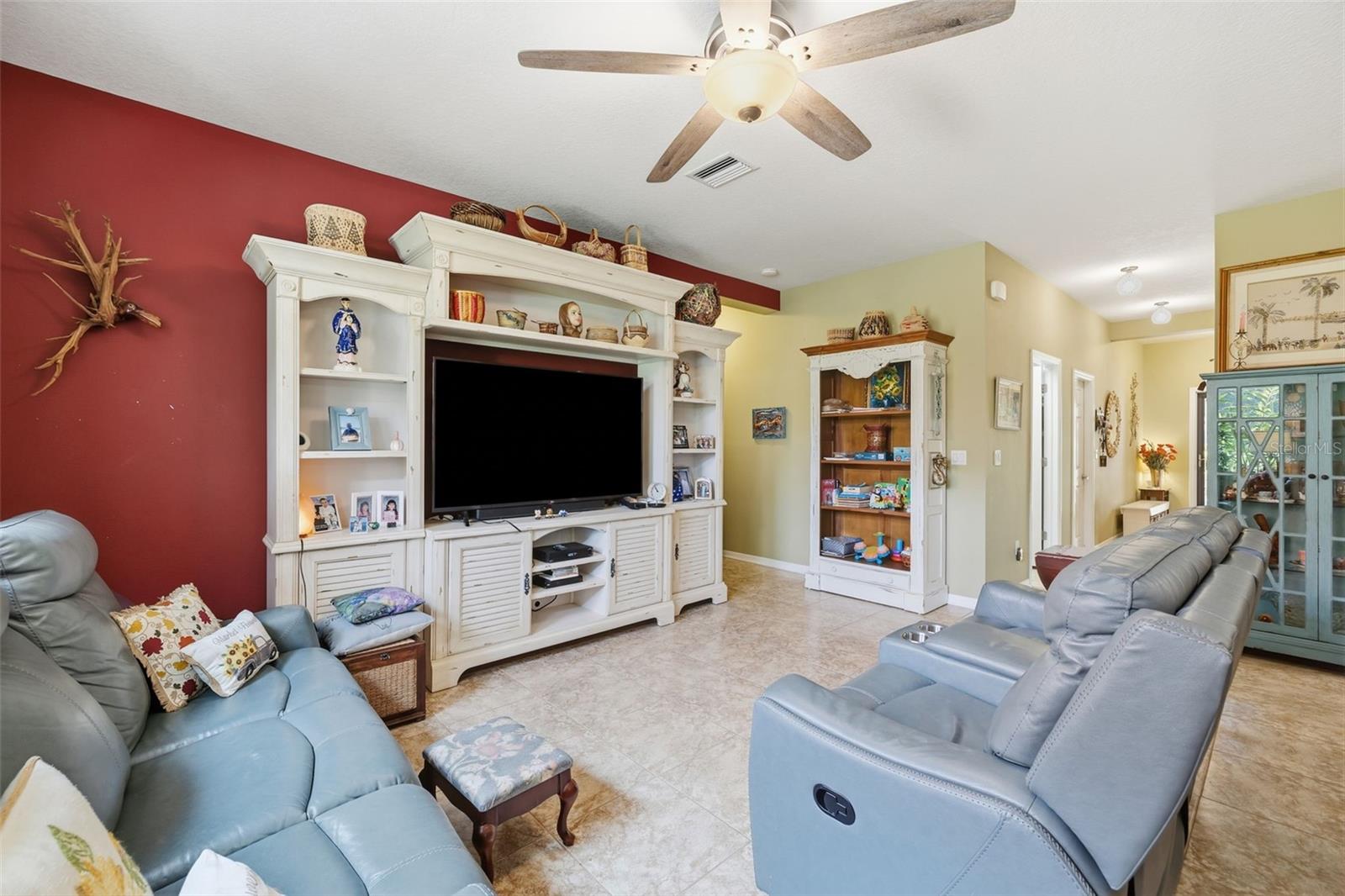 11241 BELLE HAVEN DR