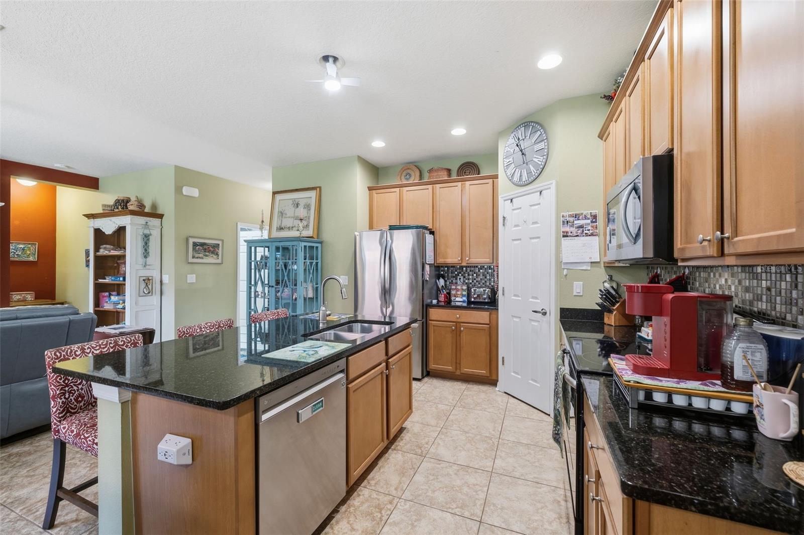 11241 BELLE HAVEN DR