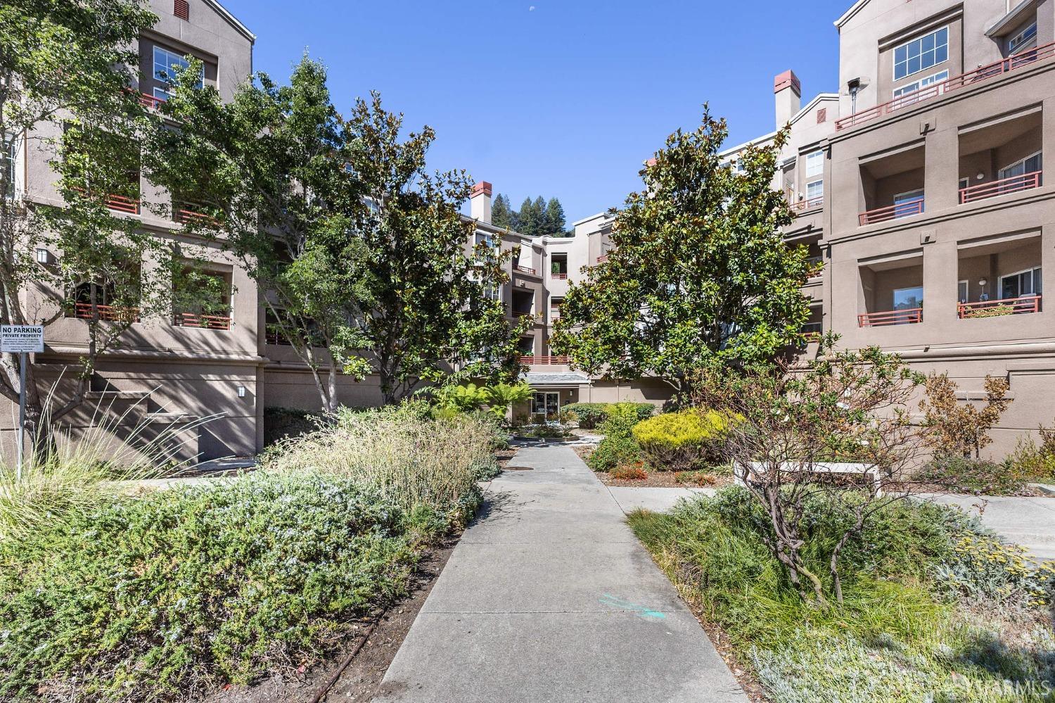 280 Caldecott Lane # 201