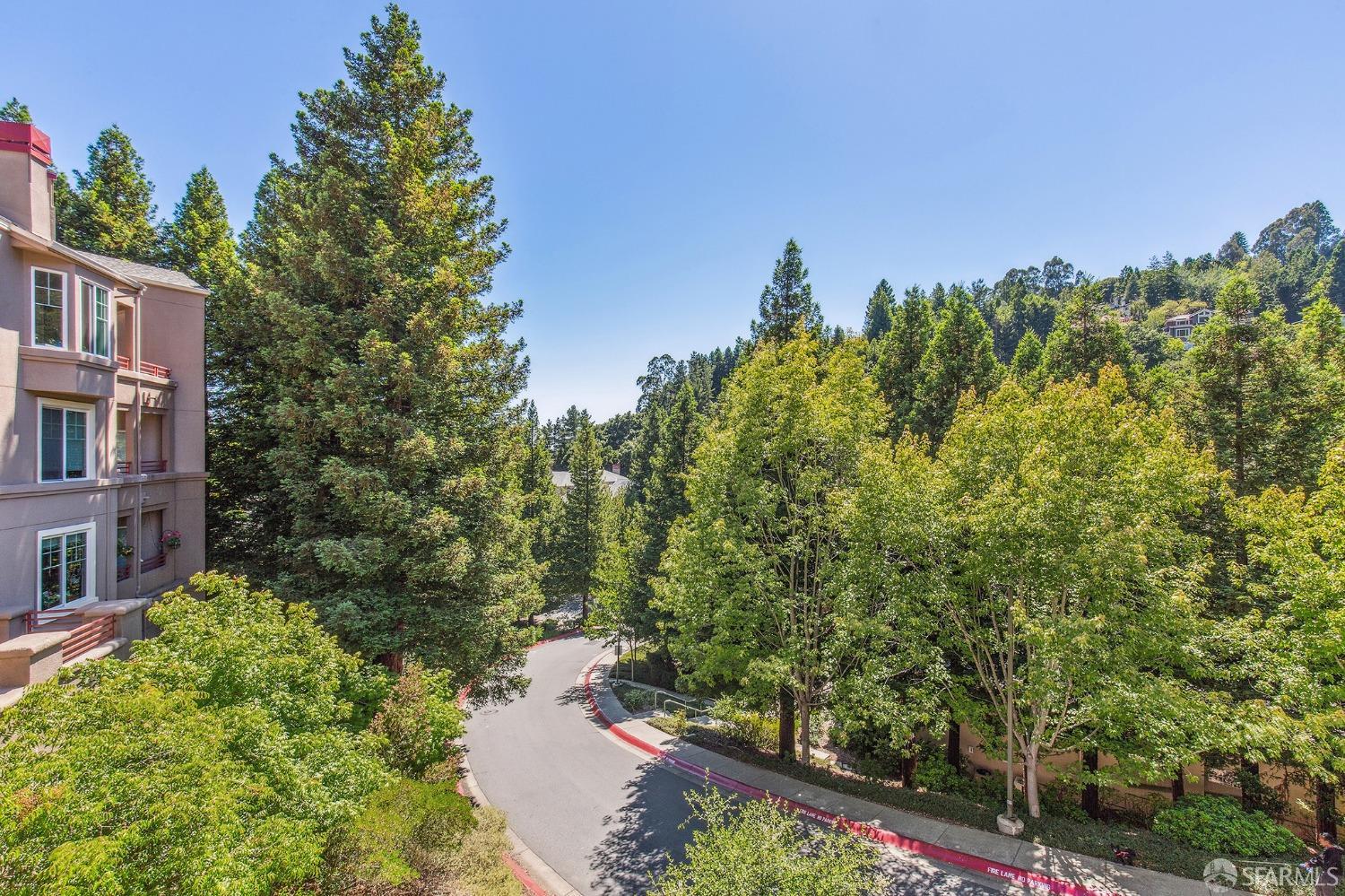 280 Caldecott Lane # 201