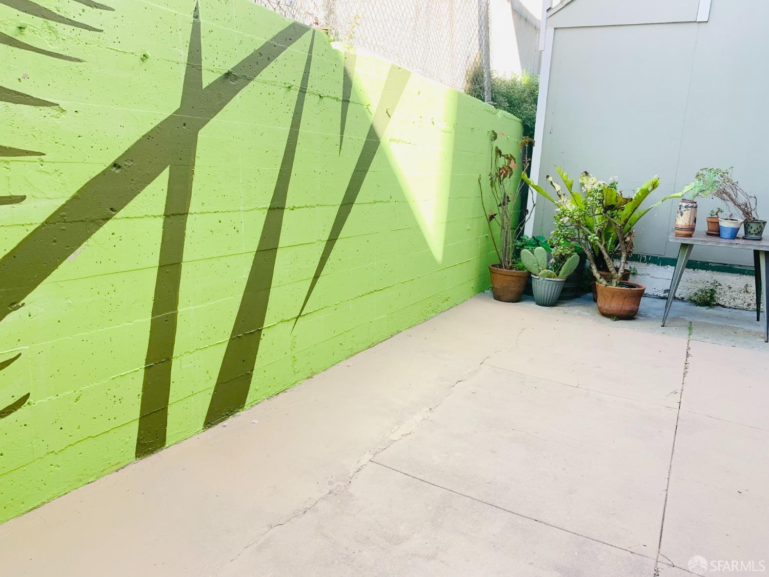 68 Woodward Street # 68
