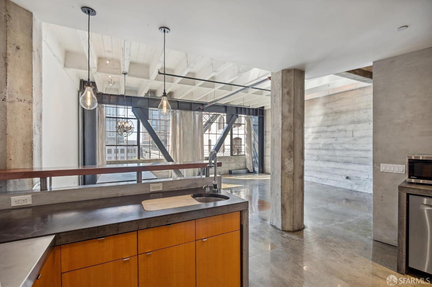 10 Mint Plaza # 3