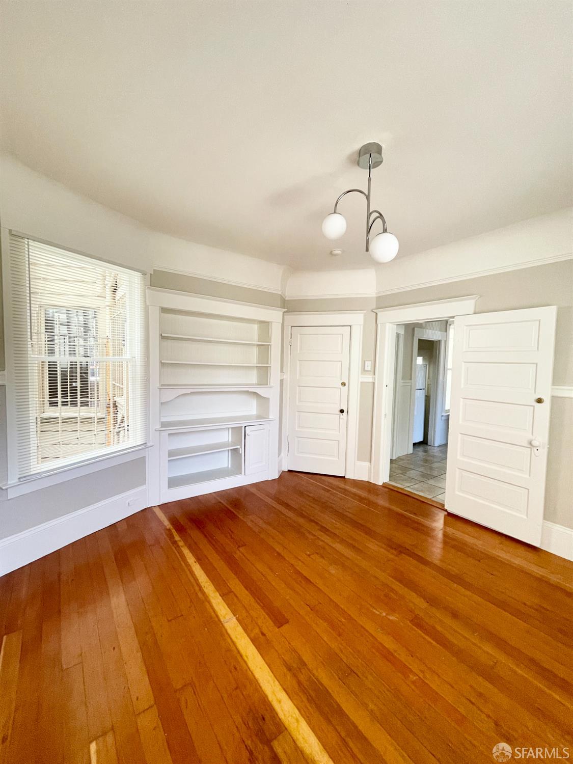 64 Woodward Street