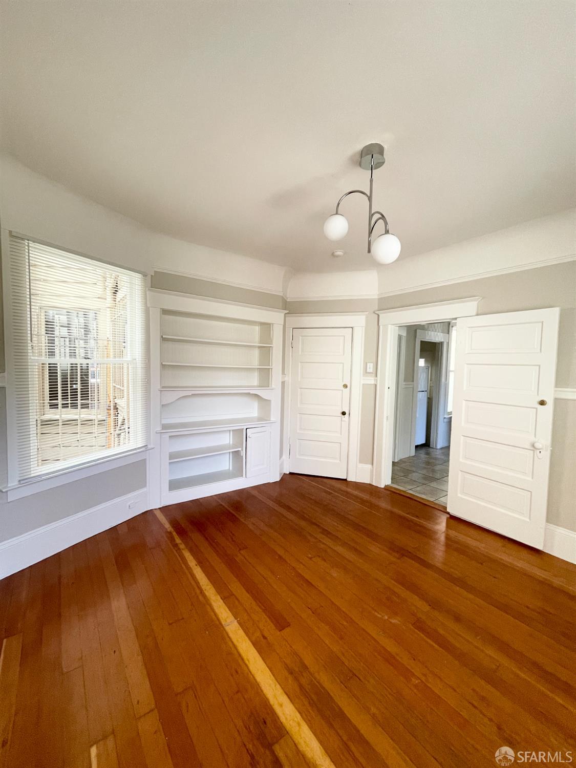 64 Woodward Street