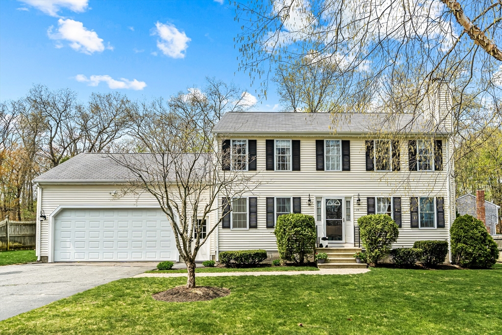15 Candleberry Ln