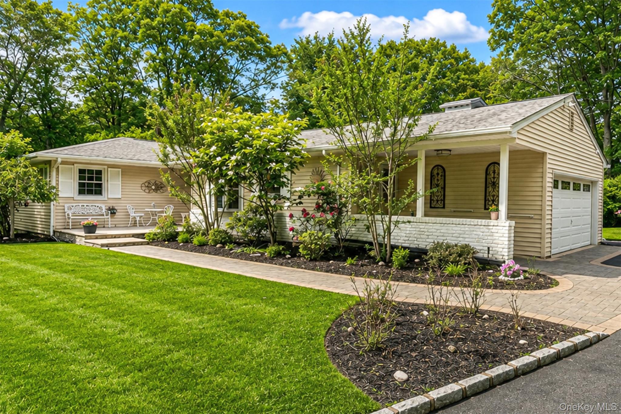 15 Cliff Road Port Jefferson Ny Us 11777 Key1050046
