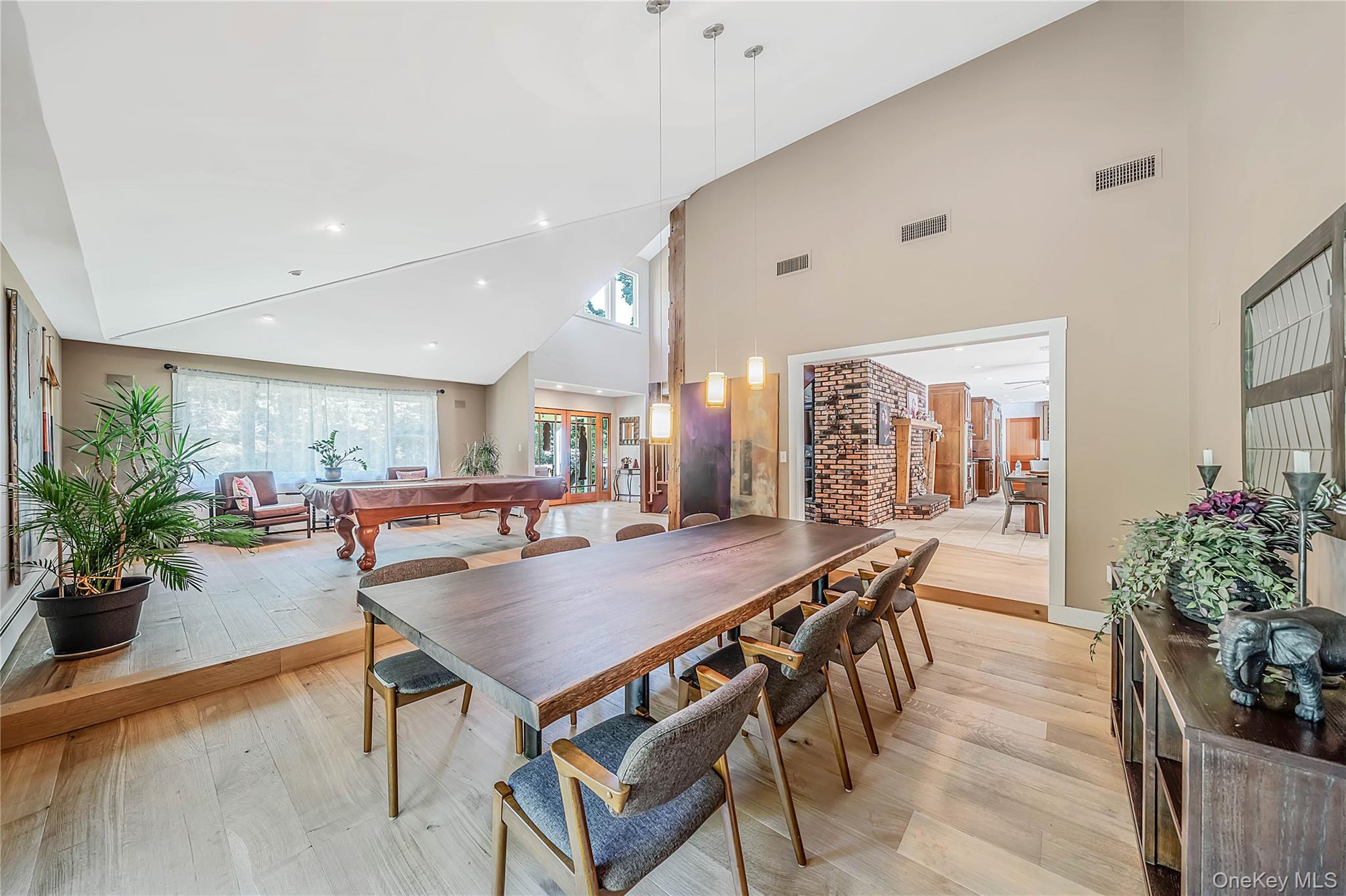 36 Circle Drive