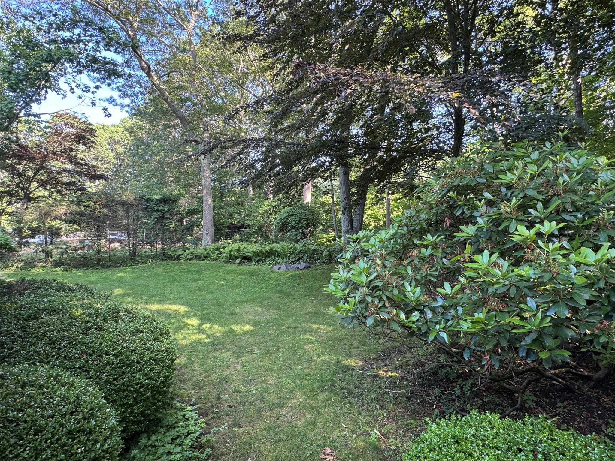6 Circle Drive