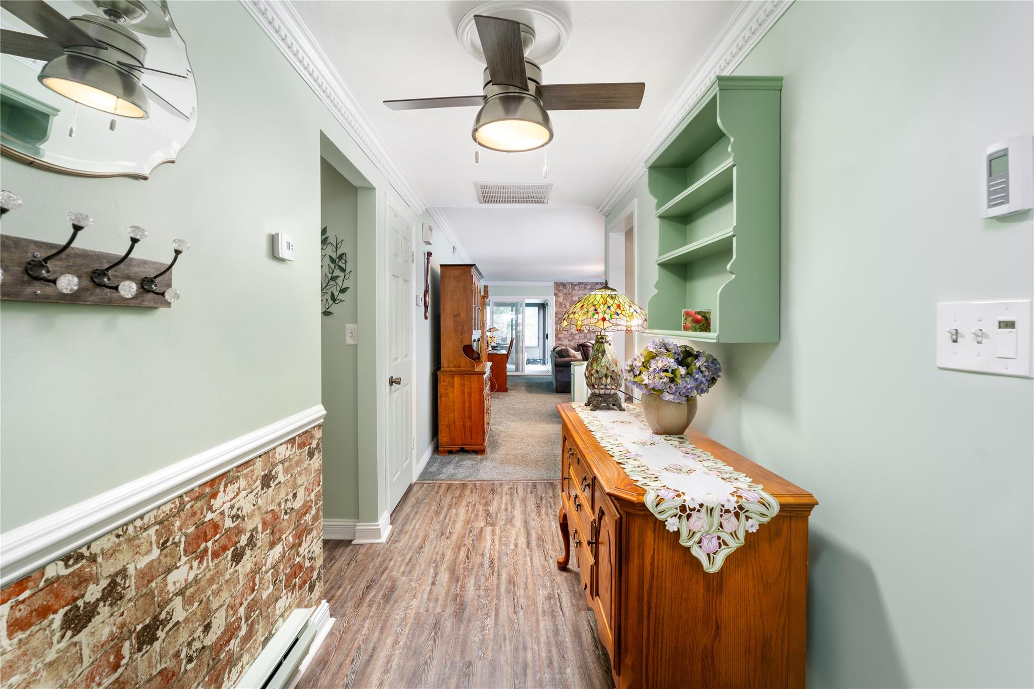 525 Cranston Lane