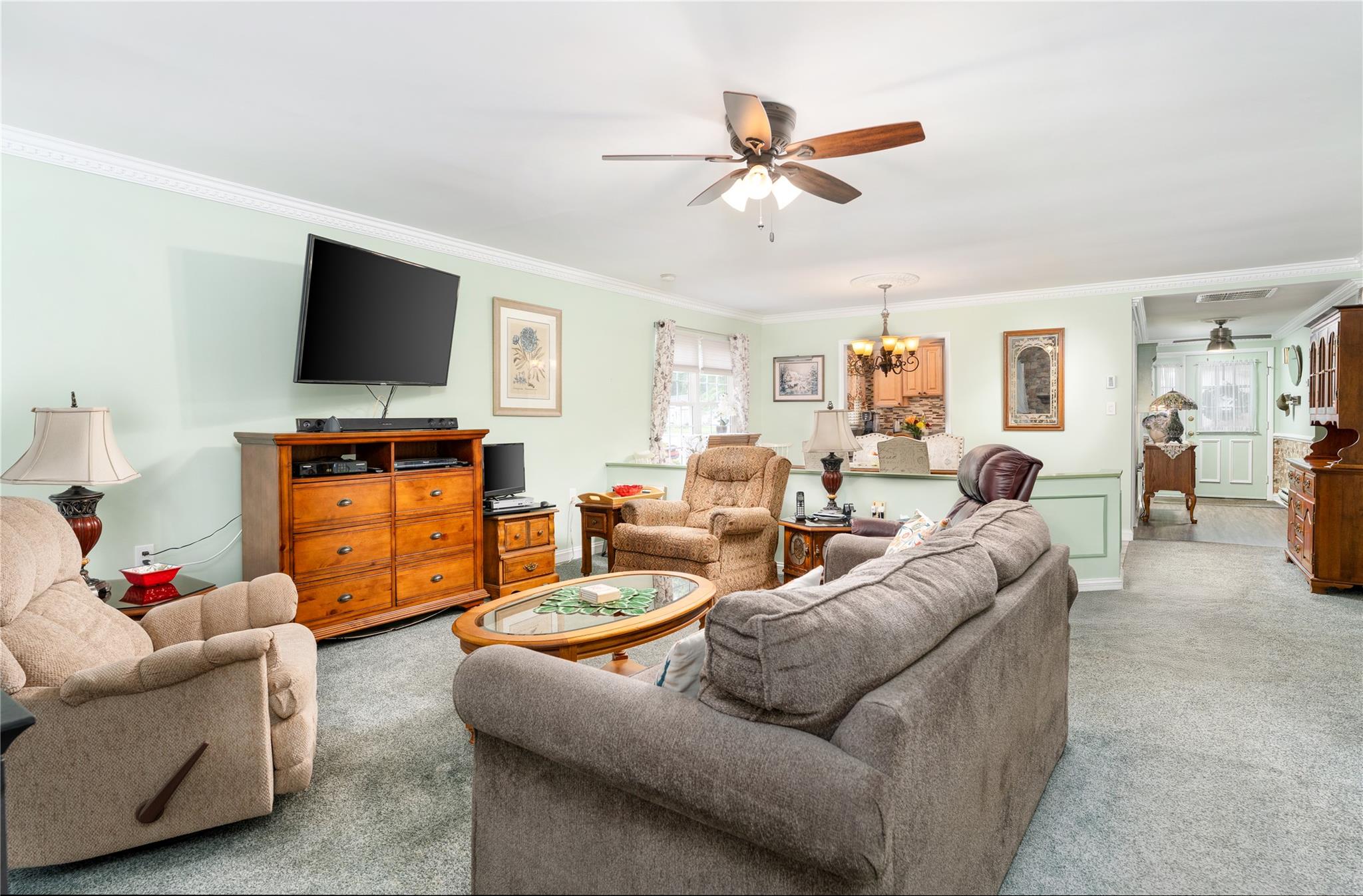 525 Cranston Lane