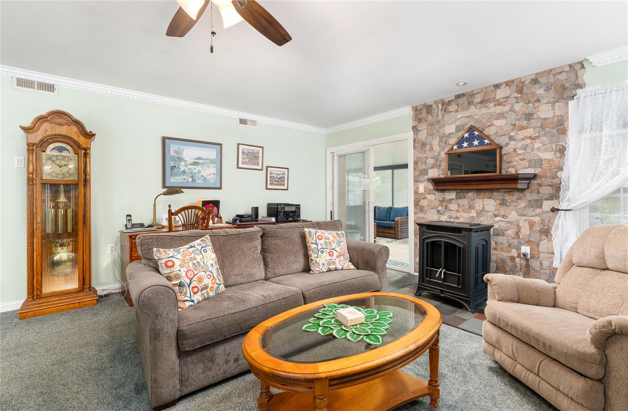 525 Cranston Lane
