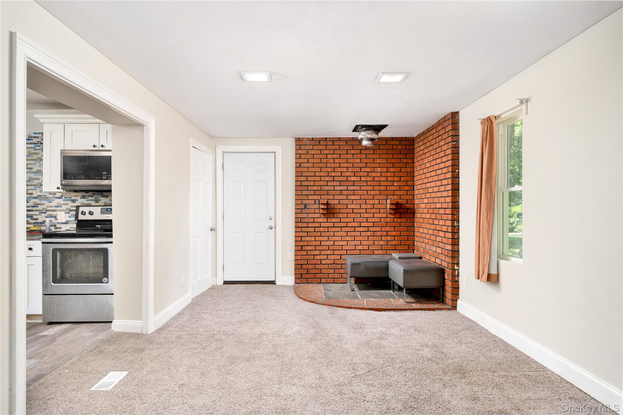 10 Sunnyside Drive